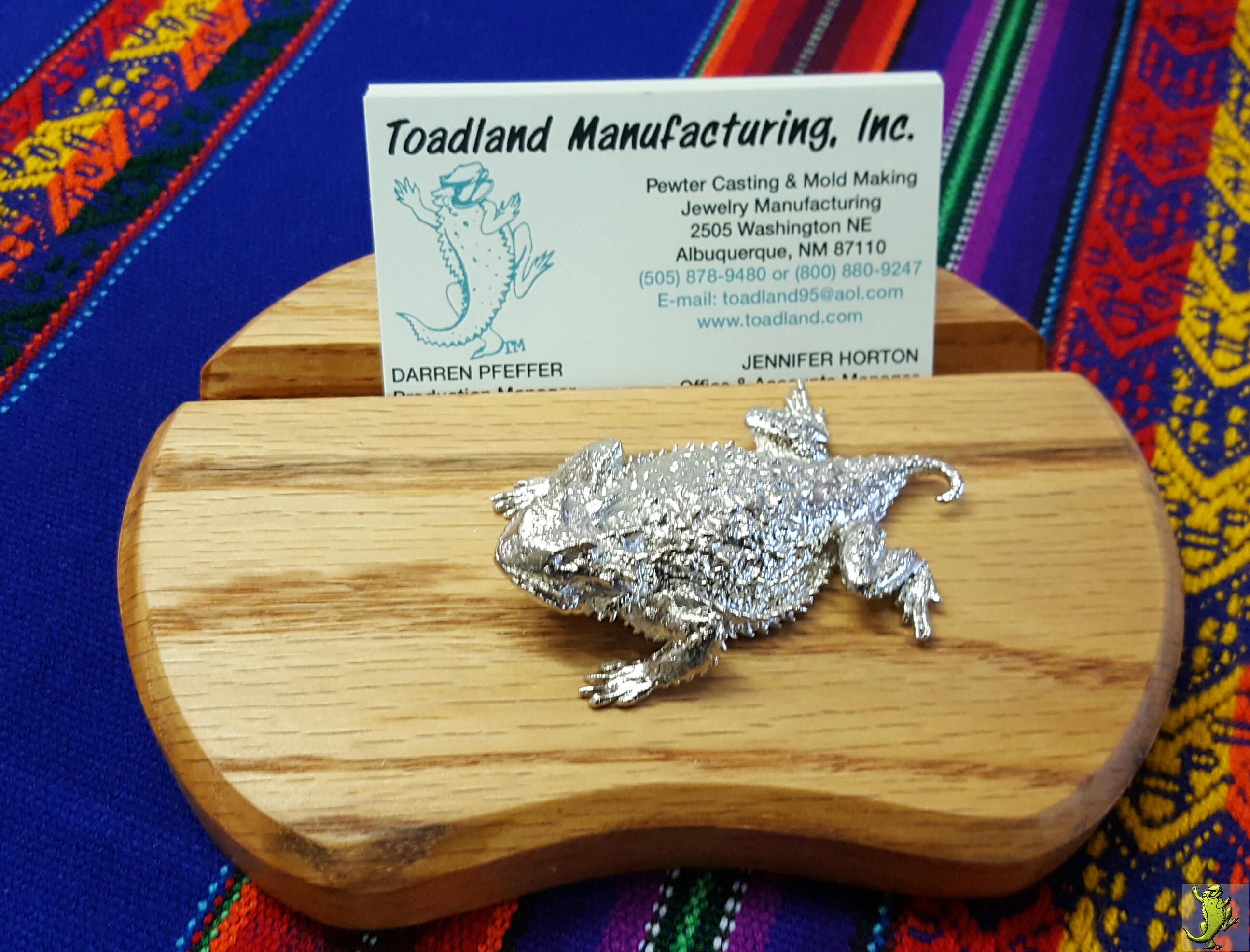 Horny Toad Business Card Holder w/3" Horned Toad