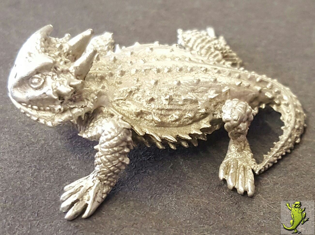 Small Belly Toad Figurine - 1.5" (pewter only) - Click Image to Close