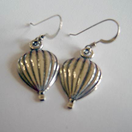 Sterling Silver Relief Earrings - 1/2" x 3/4" - Click Image to Close